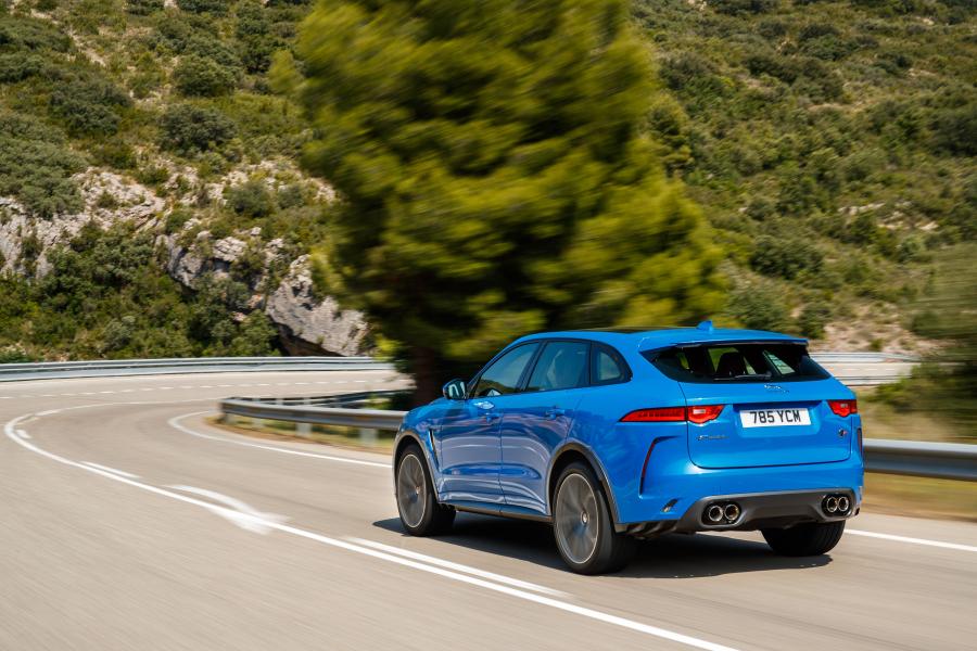  Jaguar F-Pace SVR 2018 года  (WW) (фото 102 из 115)